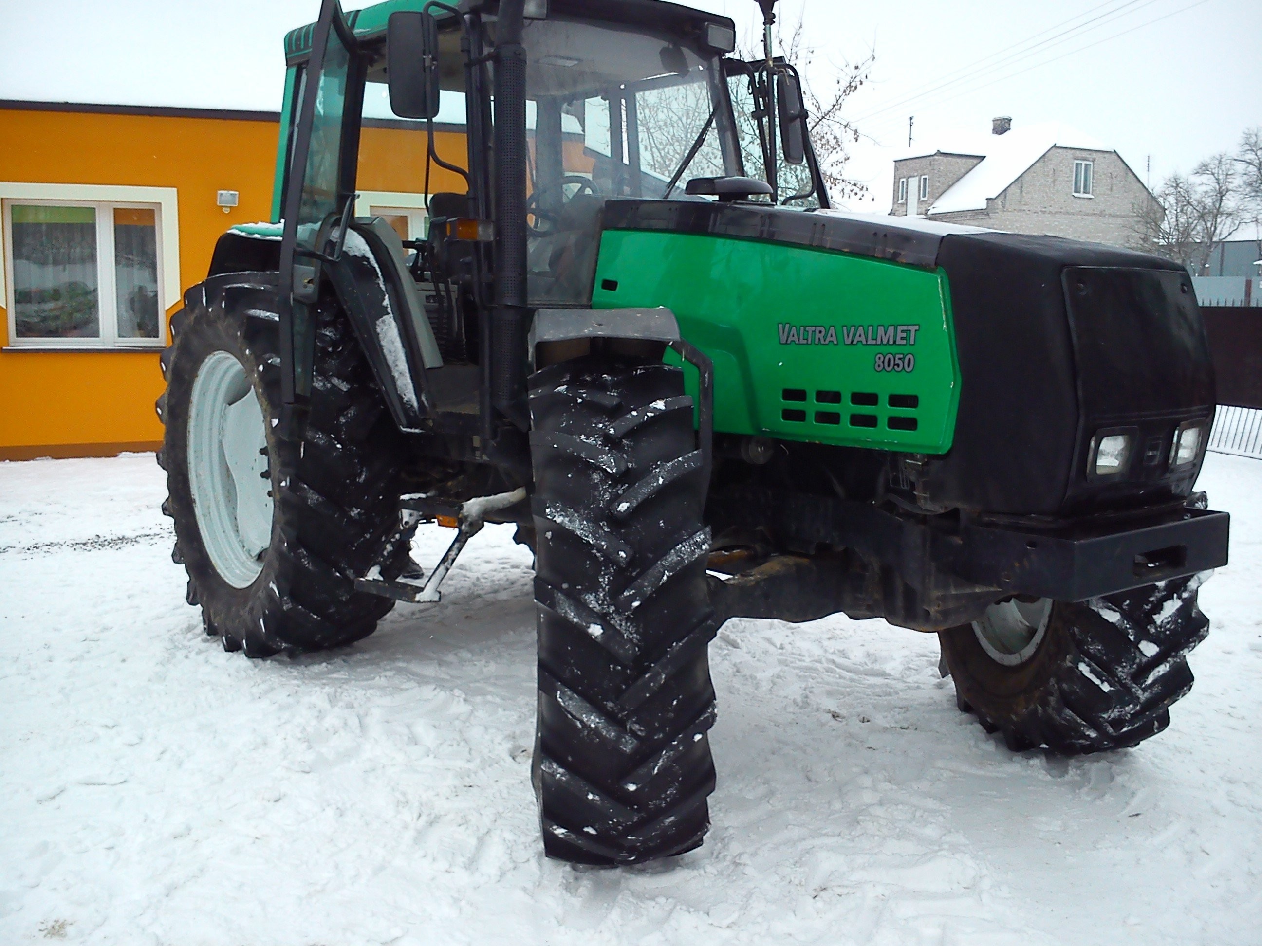 Valtra 8050 - 1999 — zdjęcie 1