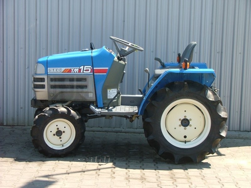 Mini Traktorek Iseki TM15 kubota Yanmar 15KM 4x4 — zdjęcie 3