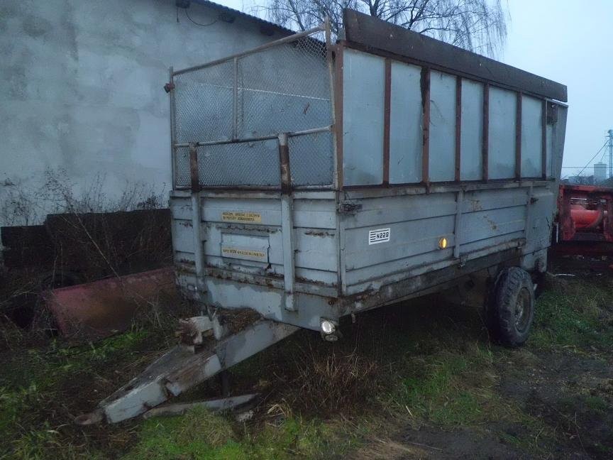 Sprzedam rozrzutnik 4.5t — zdjęcie 4