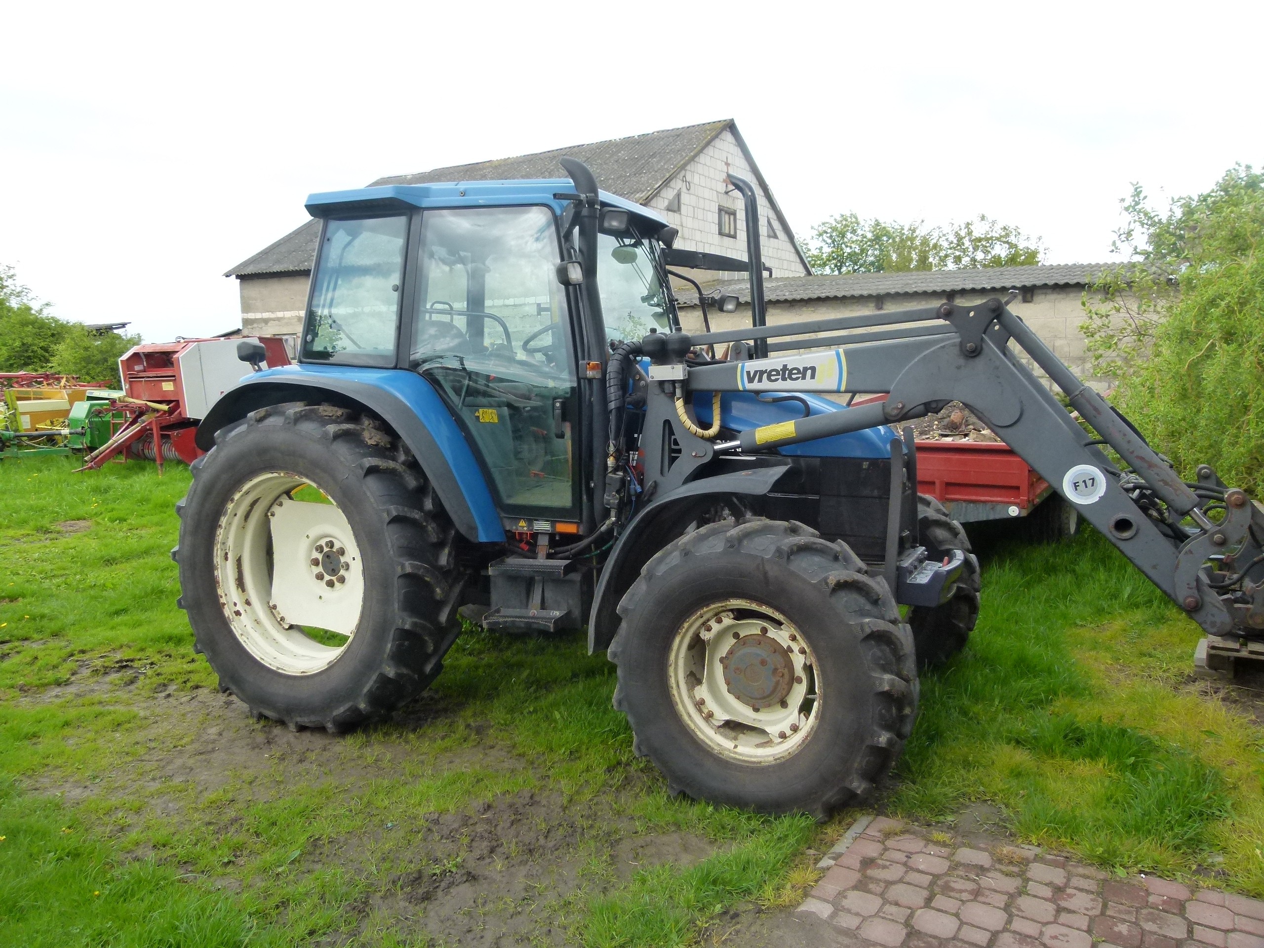 Ciągnik Rolniczy NEW HOLLAND TS90 2000r. — zdjęcie 3