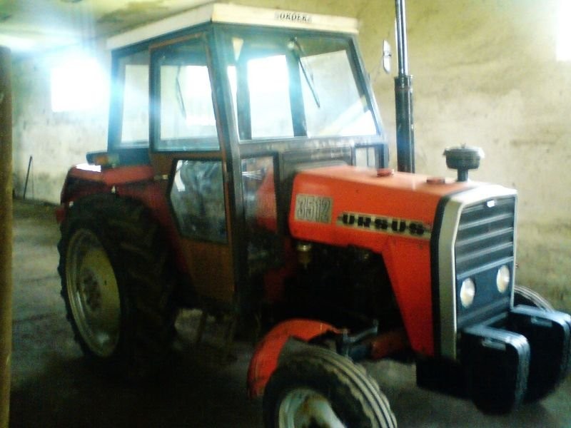 URSUS 3512