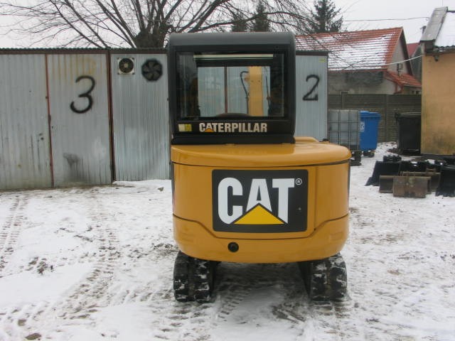 CAT 3025C z 2008 roku — zdjęcie 4