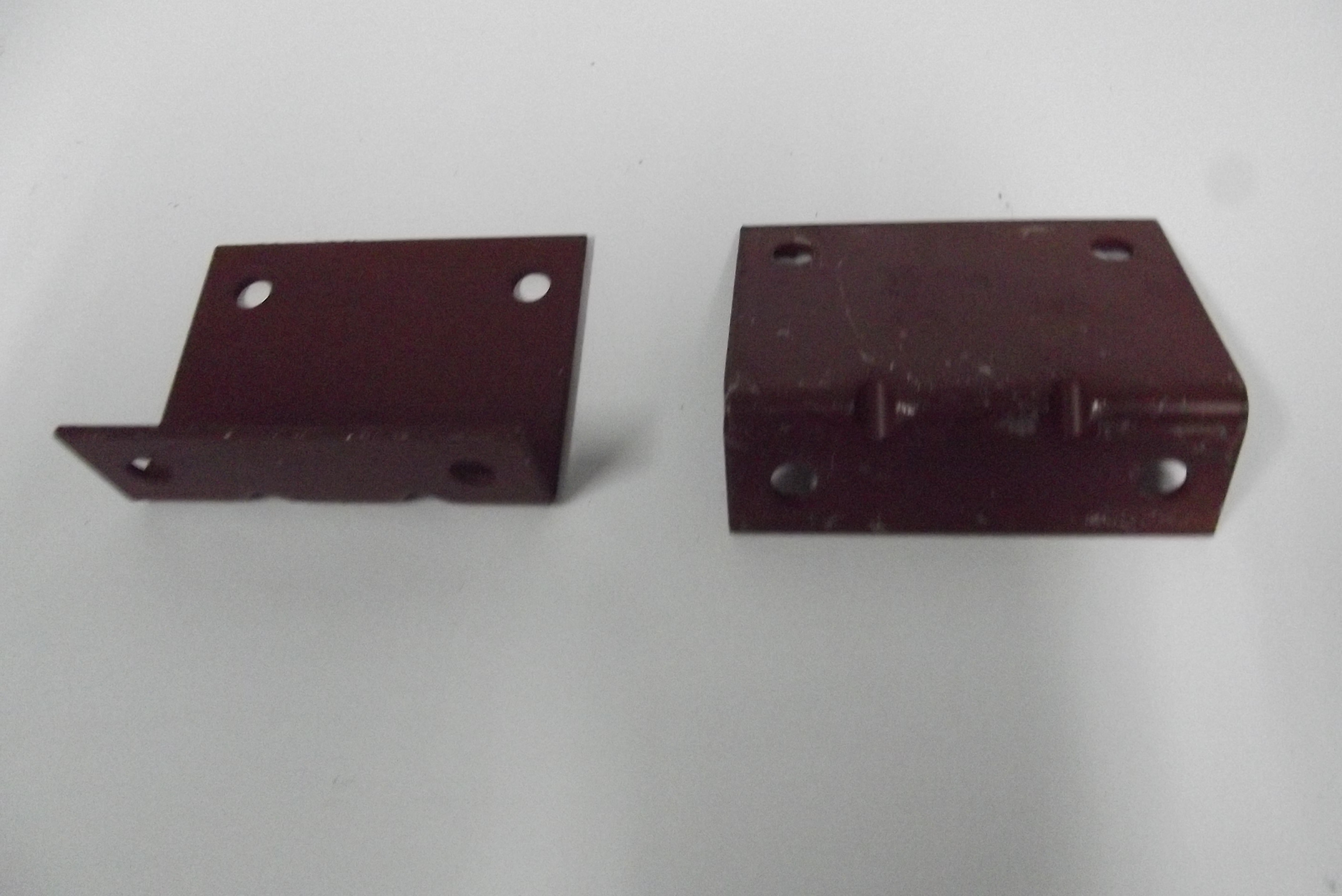 Wspornik lampy przedniej kierunkowskazu MF 3/MF4/URSUS 3512/4512 — zdjęcie 1
