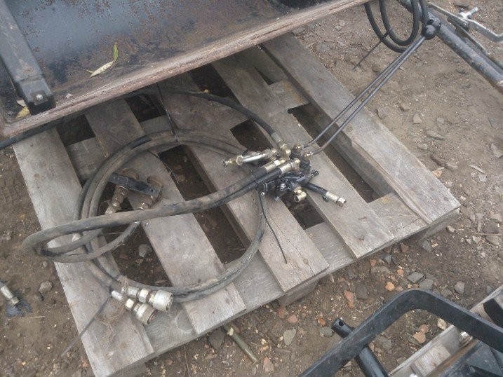 Ursus ładowacz tur 2005r do Ursus C-360, 2-sekcje - 2005 — zdjęcie 4