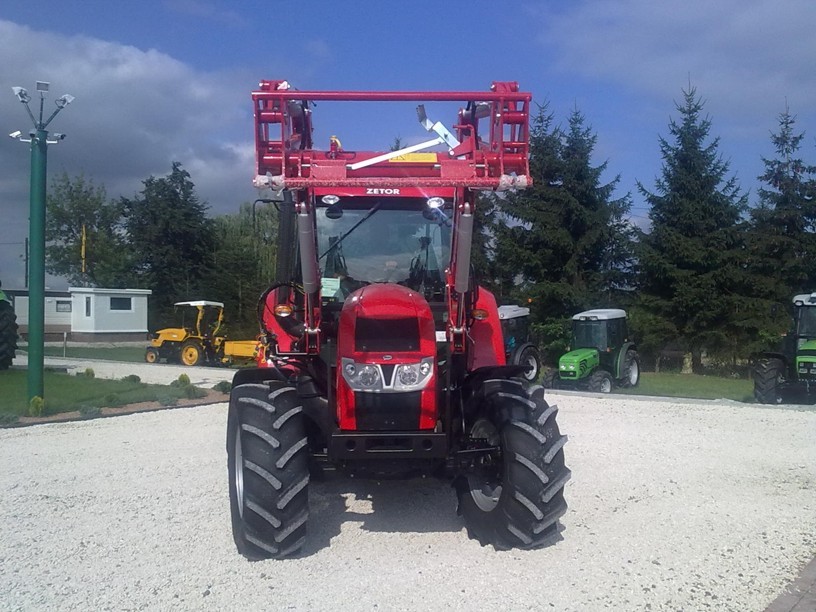 ZETOR  Nowe Ciągniki Proxima, Major, Forterra, new — zdjęcie 1