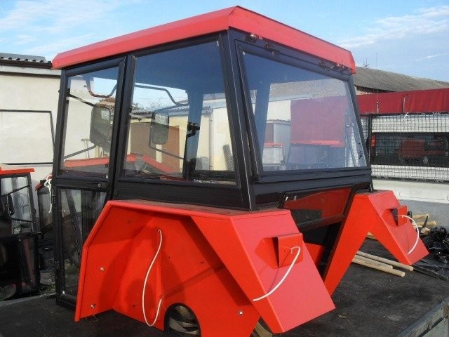 Ursus C330 C360 MF235 MF255 ZETOR RUSKI BIZON - NOWE KABINY CIĄGNIKOWE