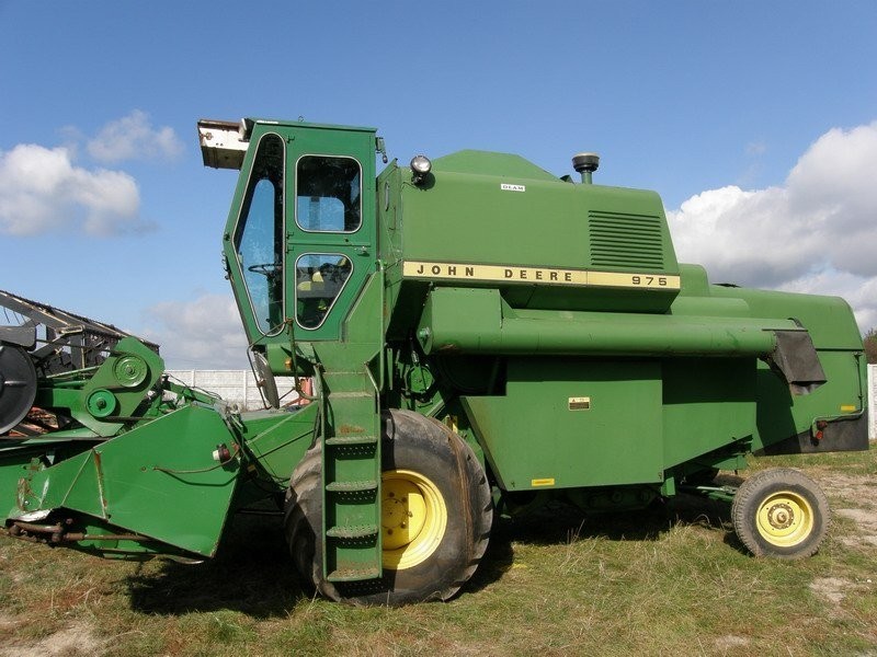 Sprzedam kombajn zbożowy John Deere 975 — zdjęcie 5