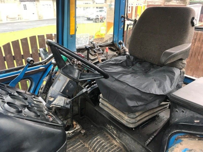 Ciągnik Ford 67I0/ Quicke 434O  — zdjęcie 3