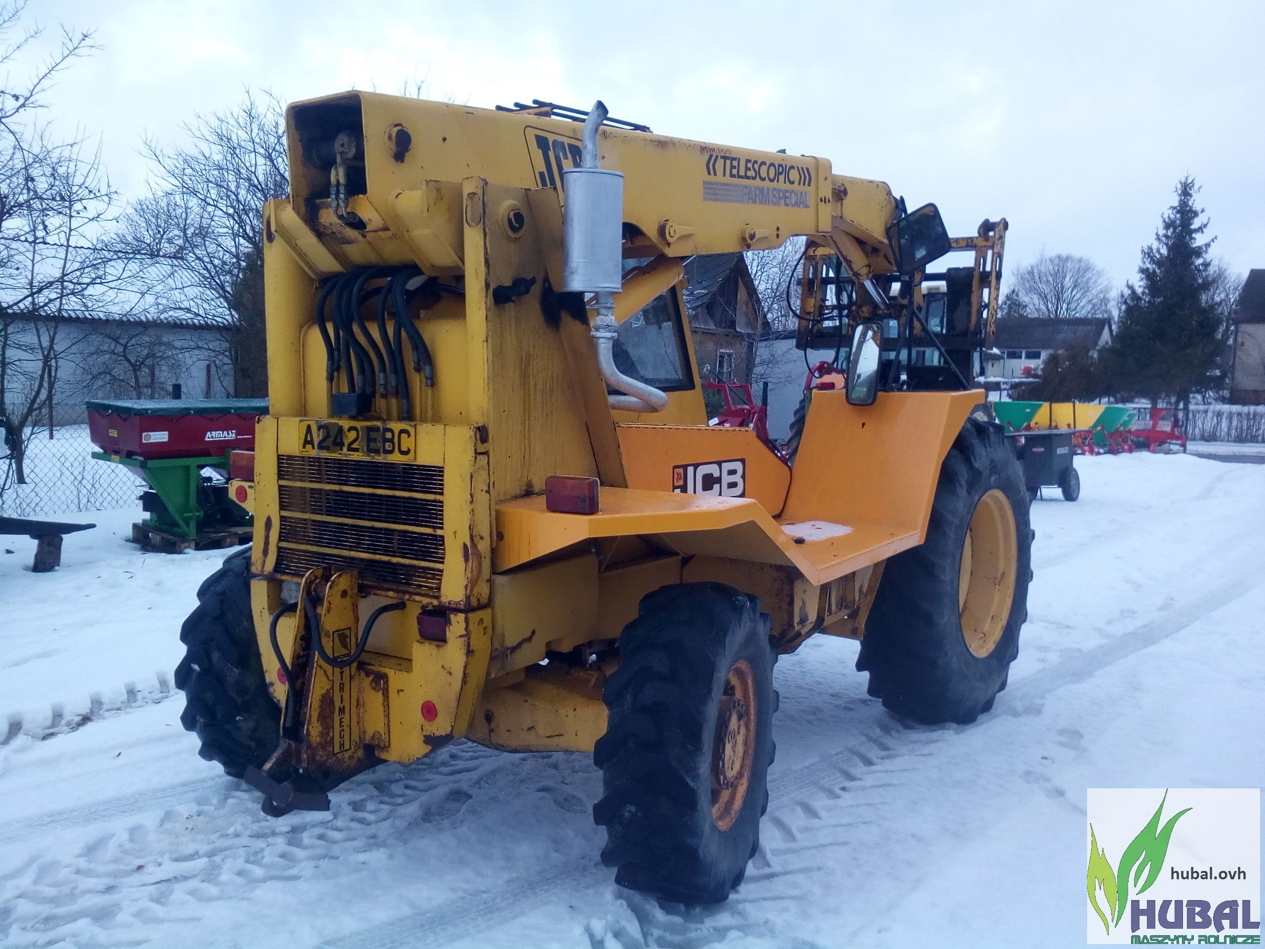 Ładowarka teleskopowa JCB 520-4 — zdjęcie 7