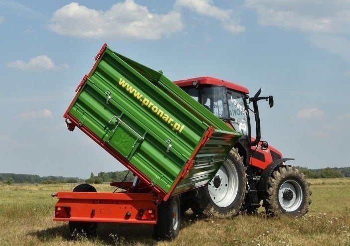 przyczepa rolnicza jednoosiowa Pronar T 654/2 — zdjęcie 3
