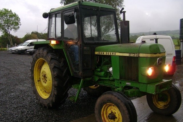 JOHN DEERE 2130 OKAZJA!!! — zdjęcie 1