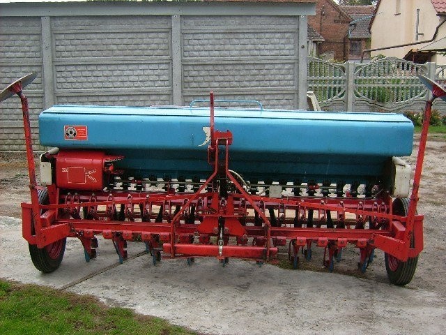 Siewnik Isaria 6000 Super 2,5 metra — zdjęcie 3