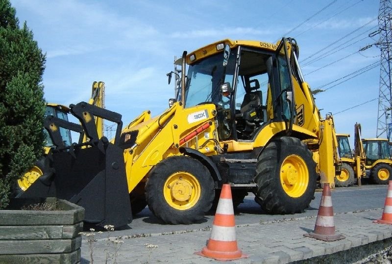 JCB 3CX Plus Turbo łyżka 4w1 i ramie tylne NA JOYSTIKACH. — zdjęcie 1