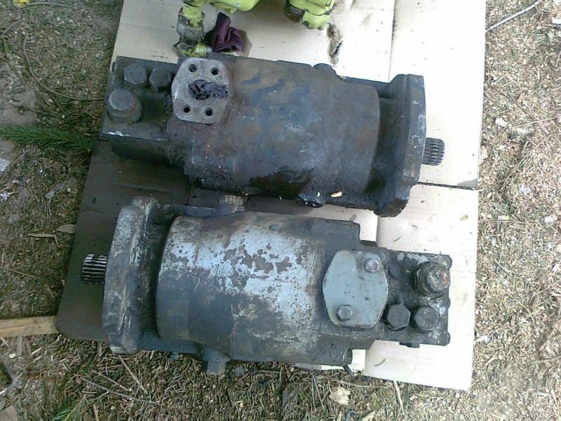 Pompy i silniki hydrauliczne — zdjęcie 1