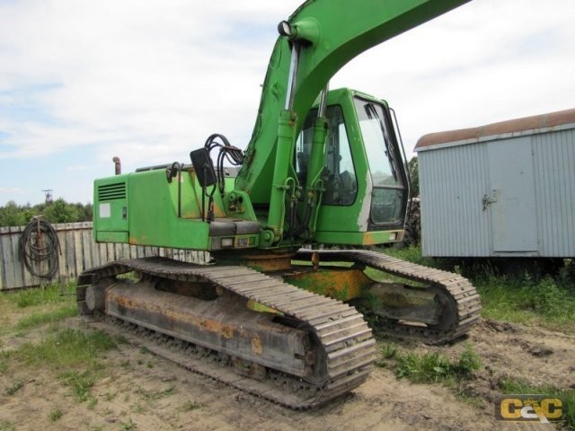 KOPARKA LIEBHERR 902 LITRONIC — zdjęcie 1