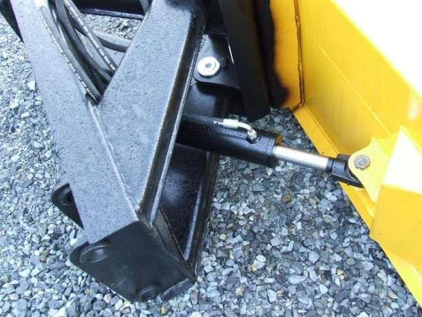 Nowy pług do koparko-ładowarki JCB 3CX/4CX — zdjęcie 6