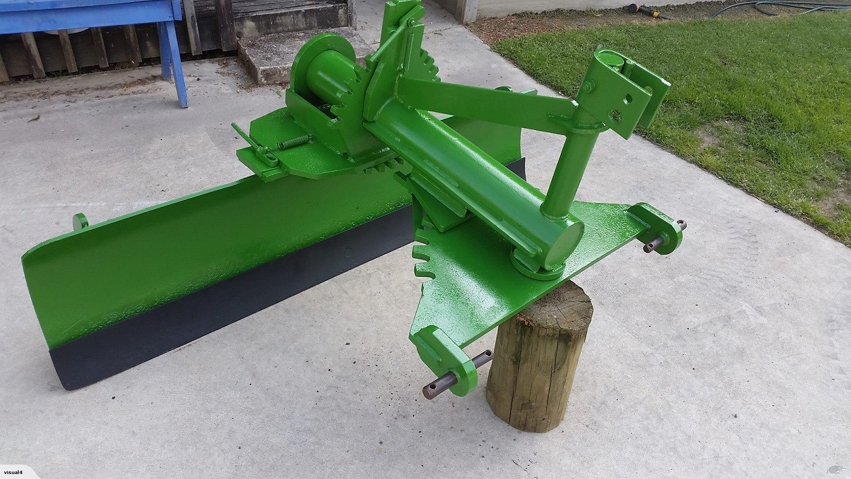 Ciągnik Massey Ferguson 275 + ładowacz czołowy — zdjęcie 2