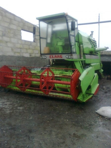 kombajn claas mercator 70 z 2 hederami!!!!!!!!!! — zdjęcie 1
