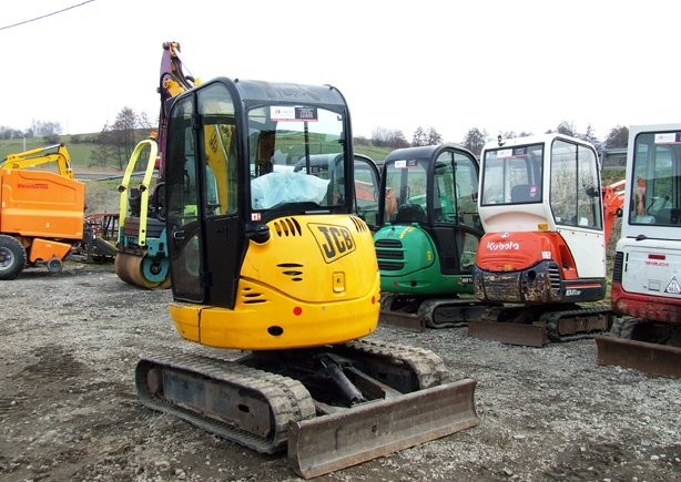 Minikoparka gąsienicowa JCB 8025 ZTS rok 2007 — zdjęcie 2