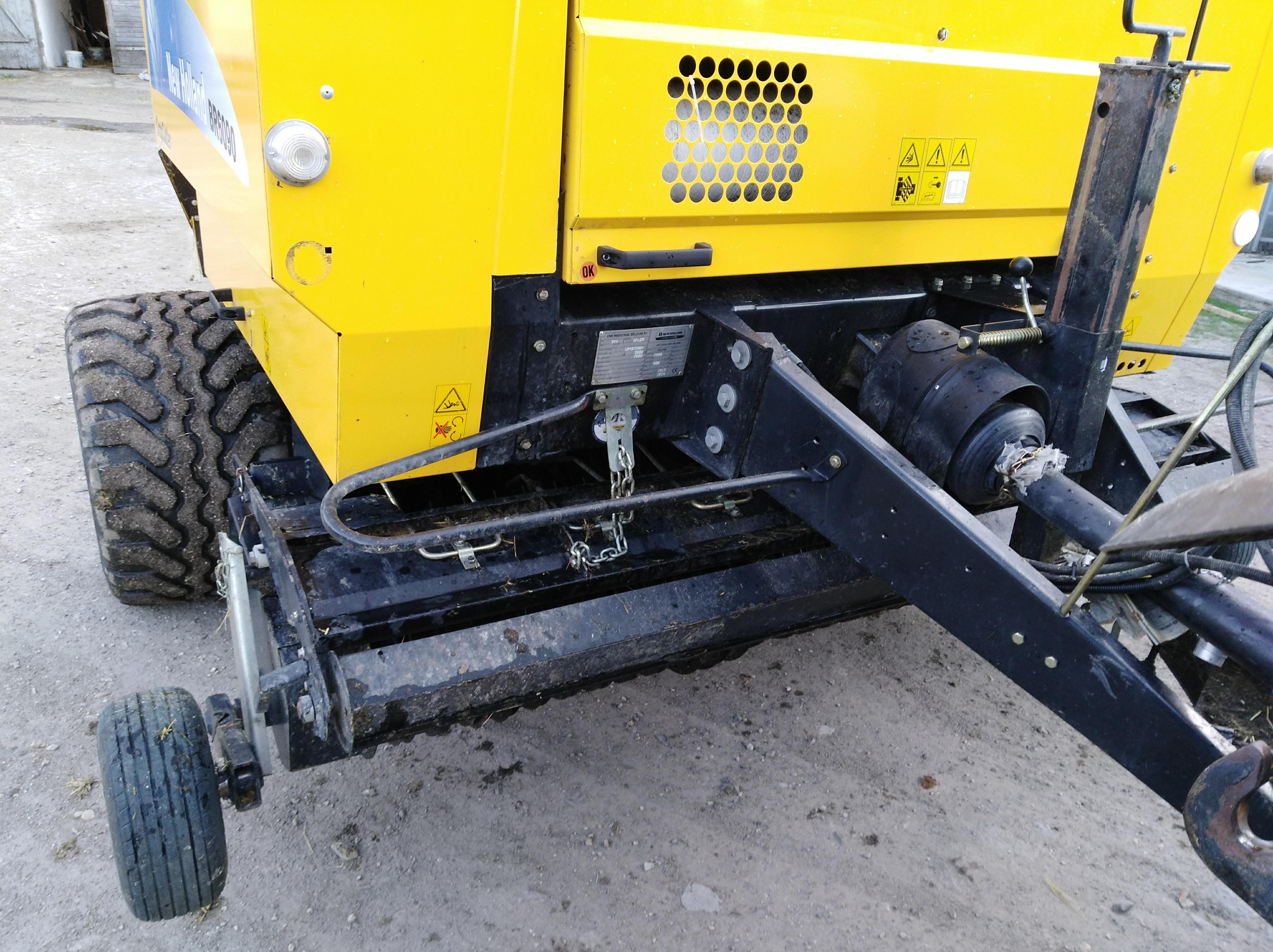 Sprzedam Prasę Rolującą NewHolland BR6090 Ideał! — zdjęcie 3