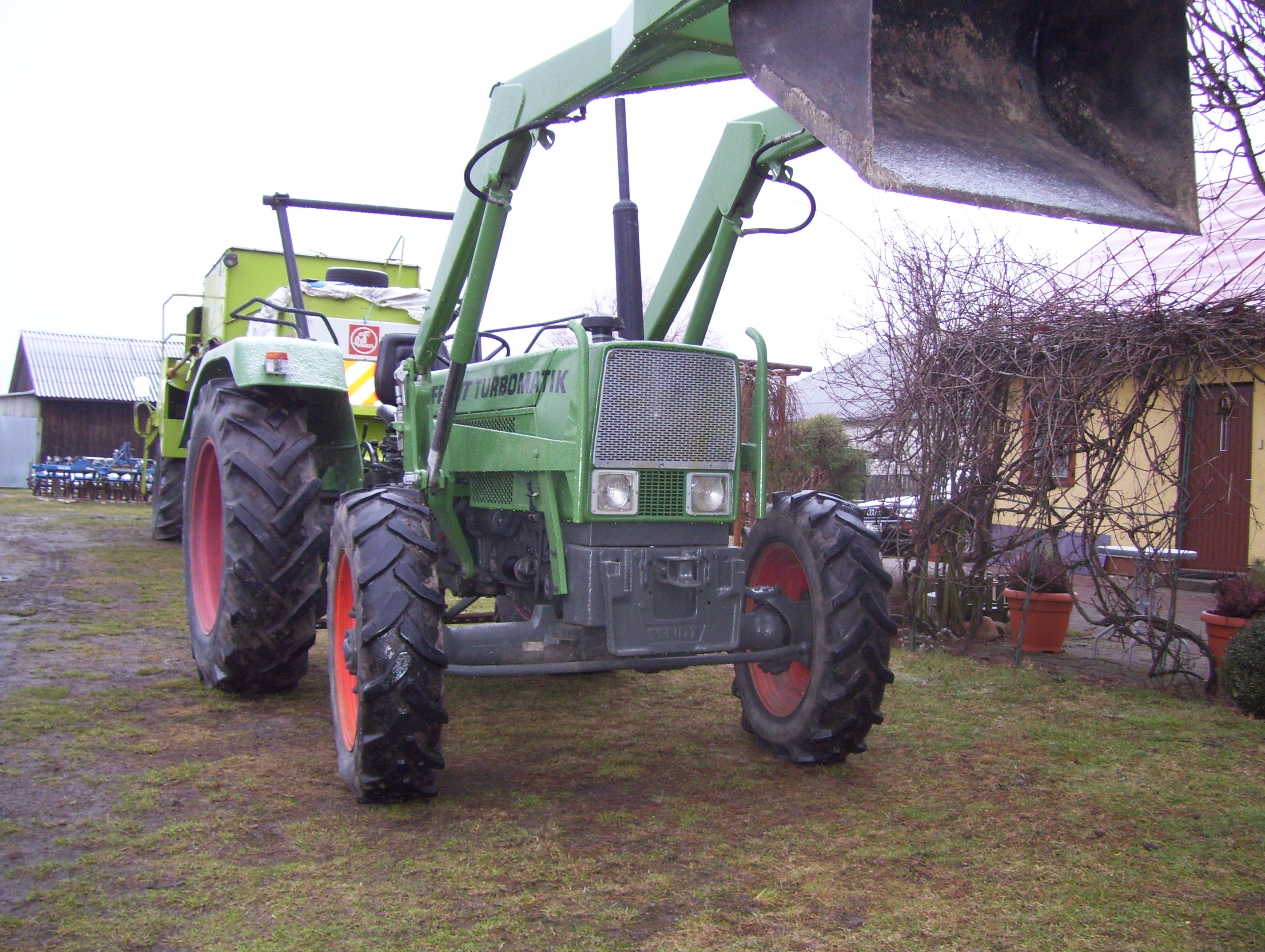 Ciągnik Fendt 106  65KM — zdjęcie 1