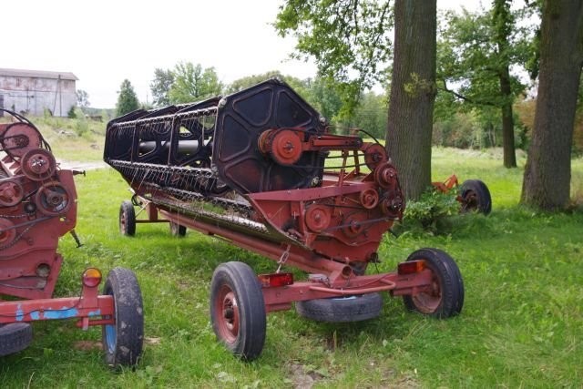 Kombajn zbożowy LAVERDA 3850 — zdjęcie 3