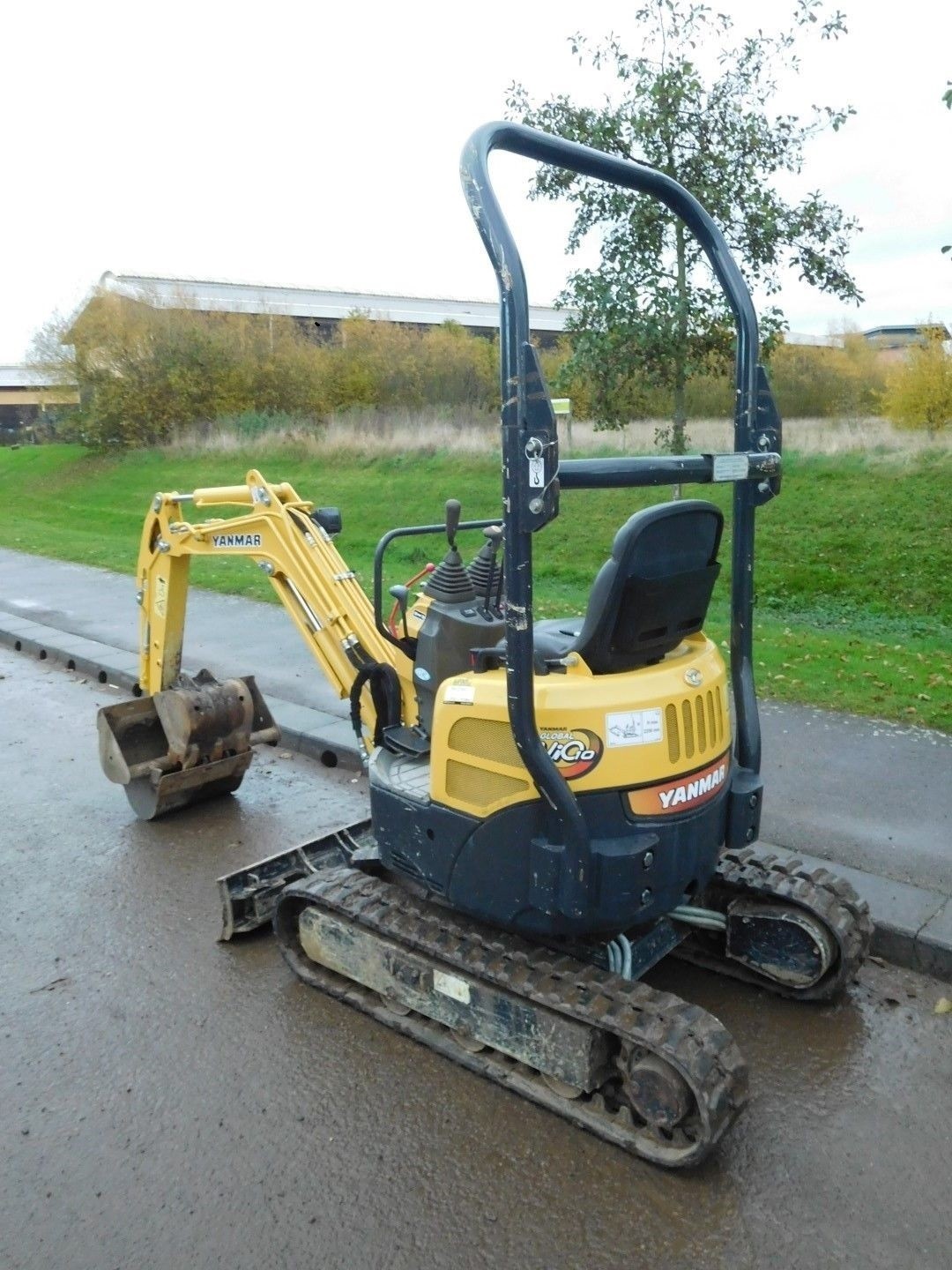 Minikoparka Yanmar VIO10 - 2015 — zdjęcie 3