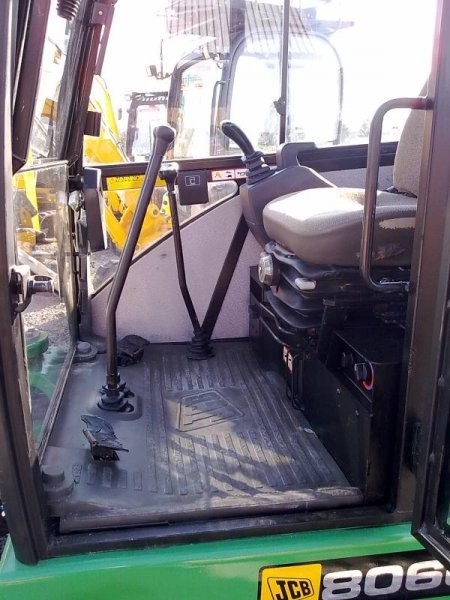 JCB 8060 - koparka gąsienicowa - r: 2006 — zdjęcie 5