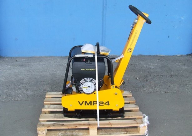 Zagęszczarka rewersyjna JCB VMP 24