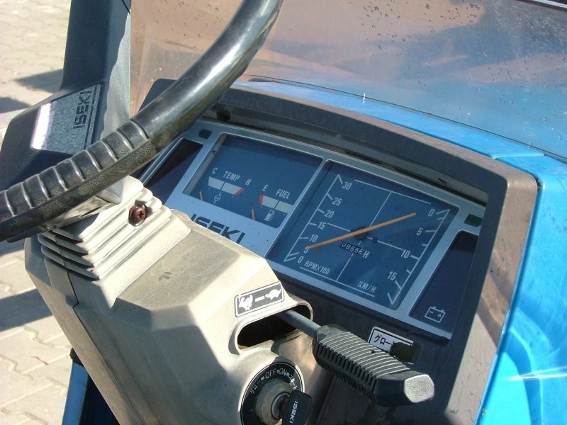 Mini Traktorek Iseki TU205 Landhope 4x4 — zdjęcie 4