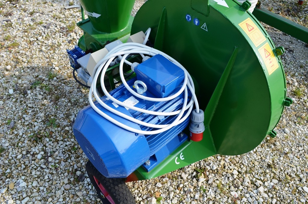 Przenośnik ziarna M-Rol Dmuchawa T422 — zdjęcie 5
