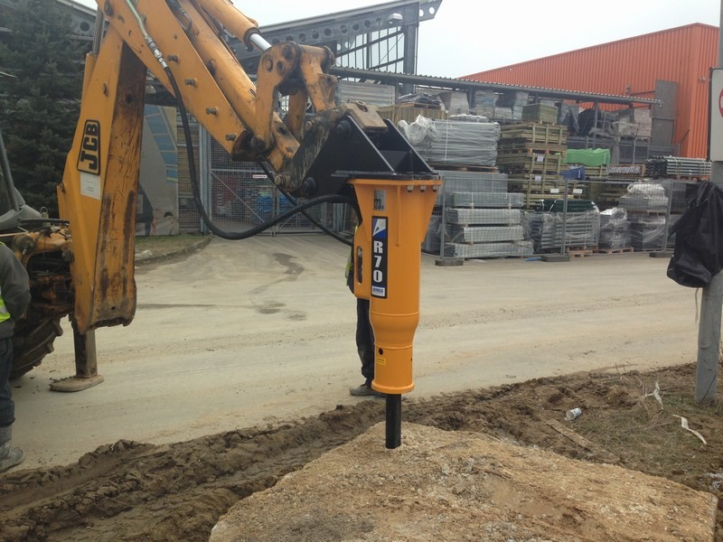 Młot hydrauliczny do koparko-ładowarki JCB 3CX CAT 428 CASE 580 — zdjęcie 6