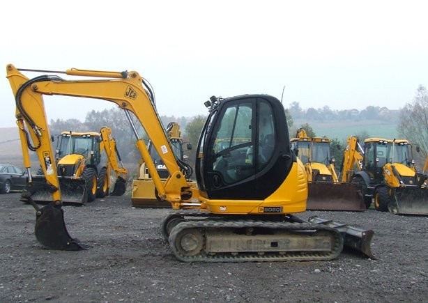 koparka gąsienicowa JCB 8080 ZTS z roku 2008.