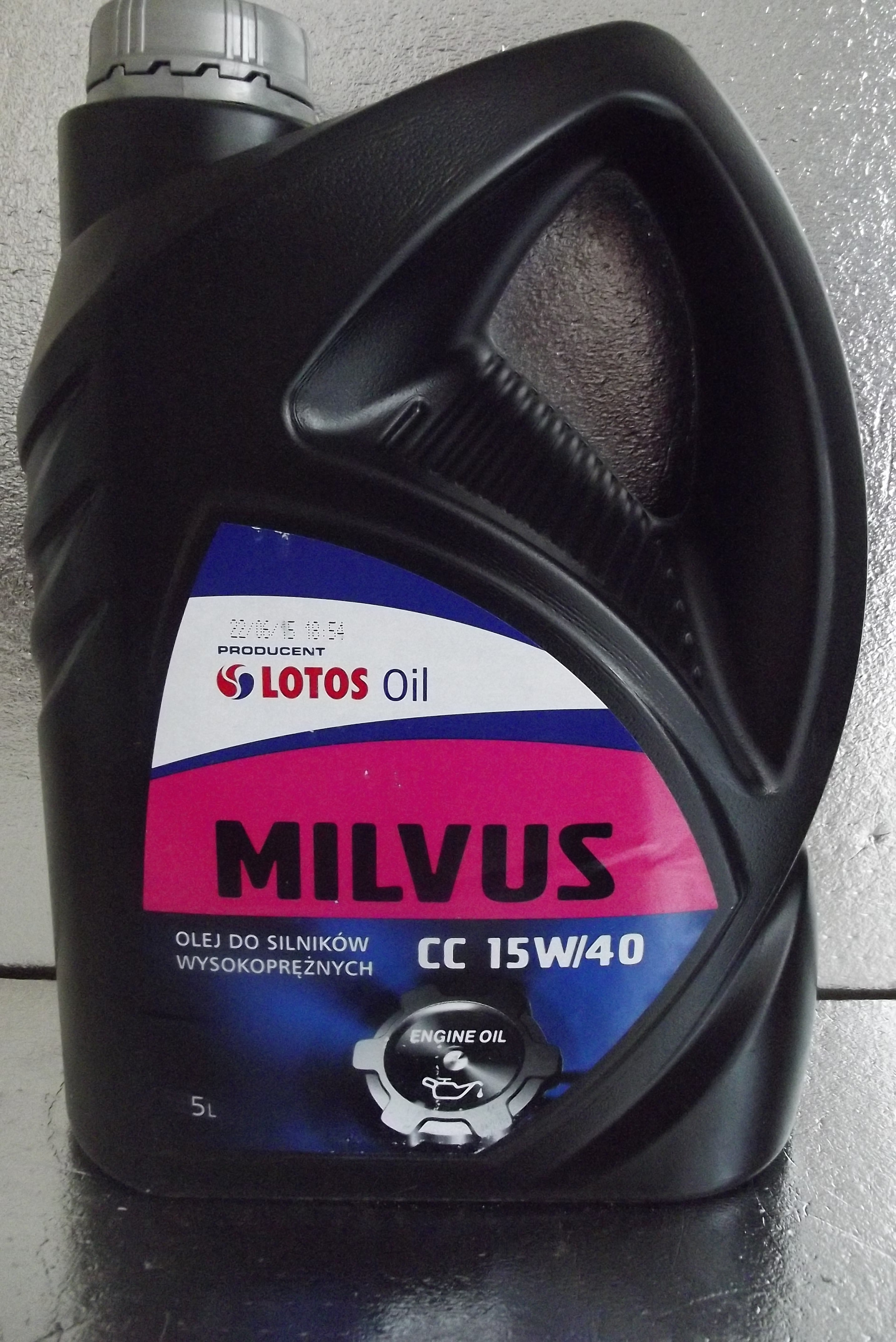Olej silnikowy Milvus CC SAE 15W40 5l Lotos — zdjęcie 1
