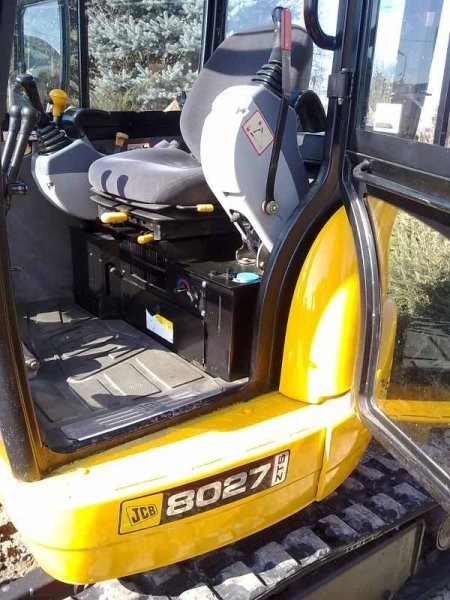 JCB 8027 ZTS 2006 / mini koparka używana — zdjęcie 5