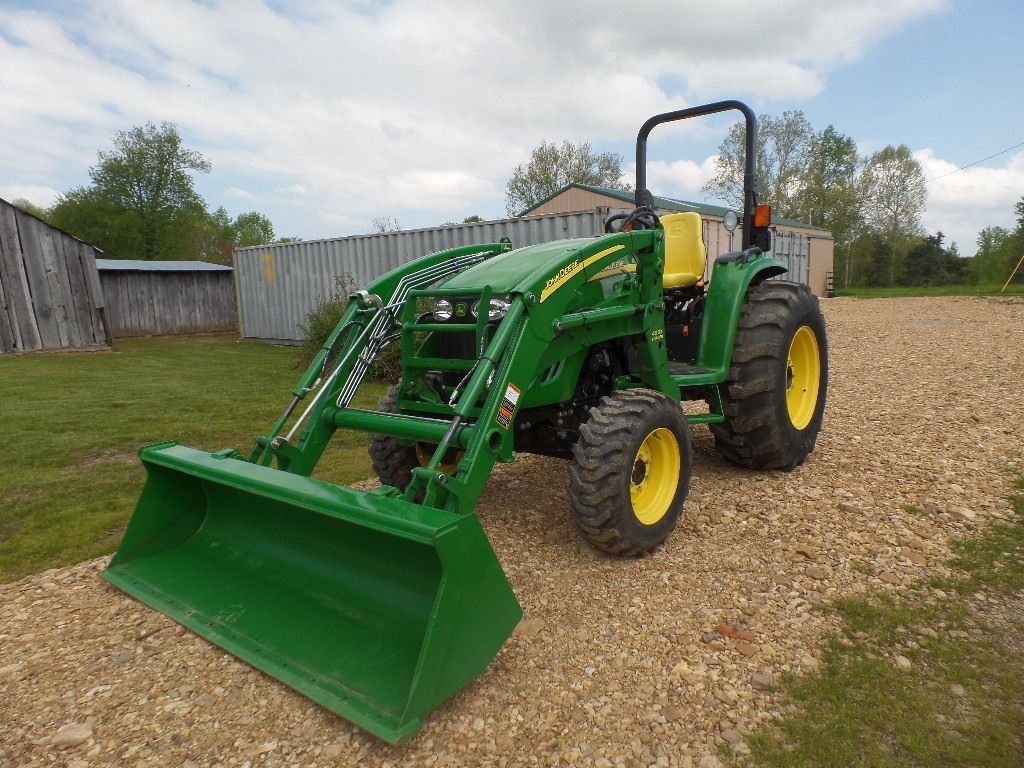 Ciągnik John Deere 45-2O idealny stan — zdjęcie 1