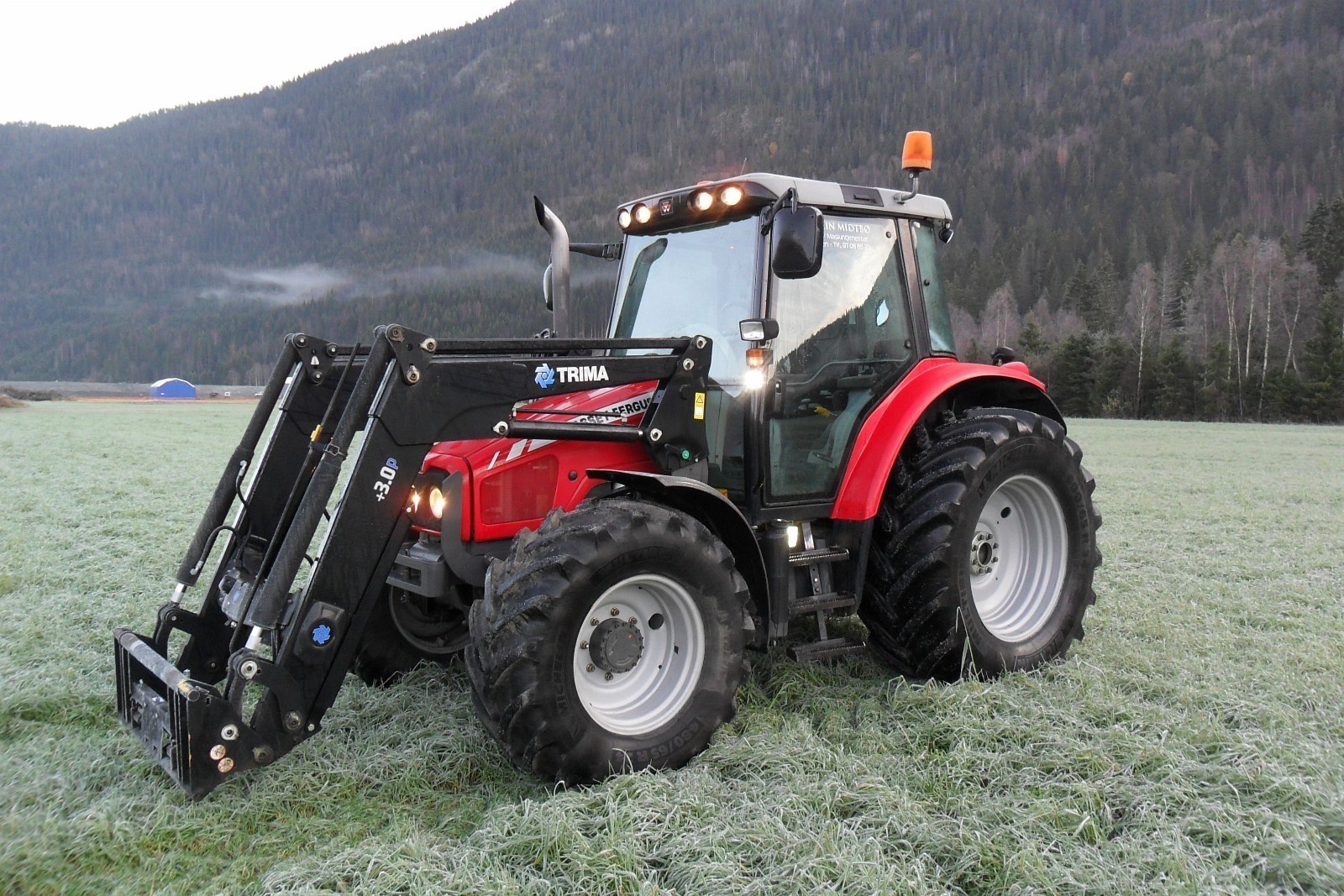 Ciągnik Massey Ferguson 6455 + ładowacz czołowy — zdjęcie 1