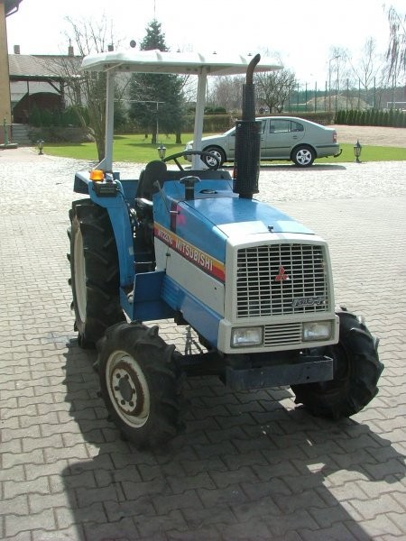 Mini Ttaktorek Mitsubishi MT2201D, 22KM, 4x4 — zdjęcie 5