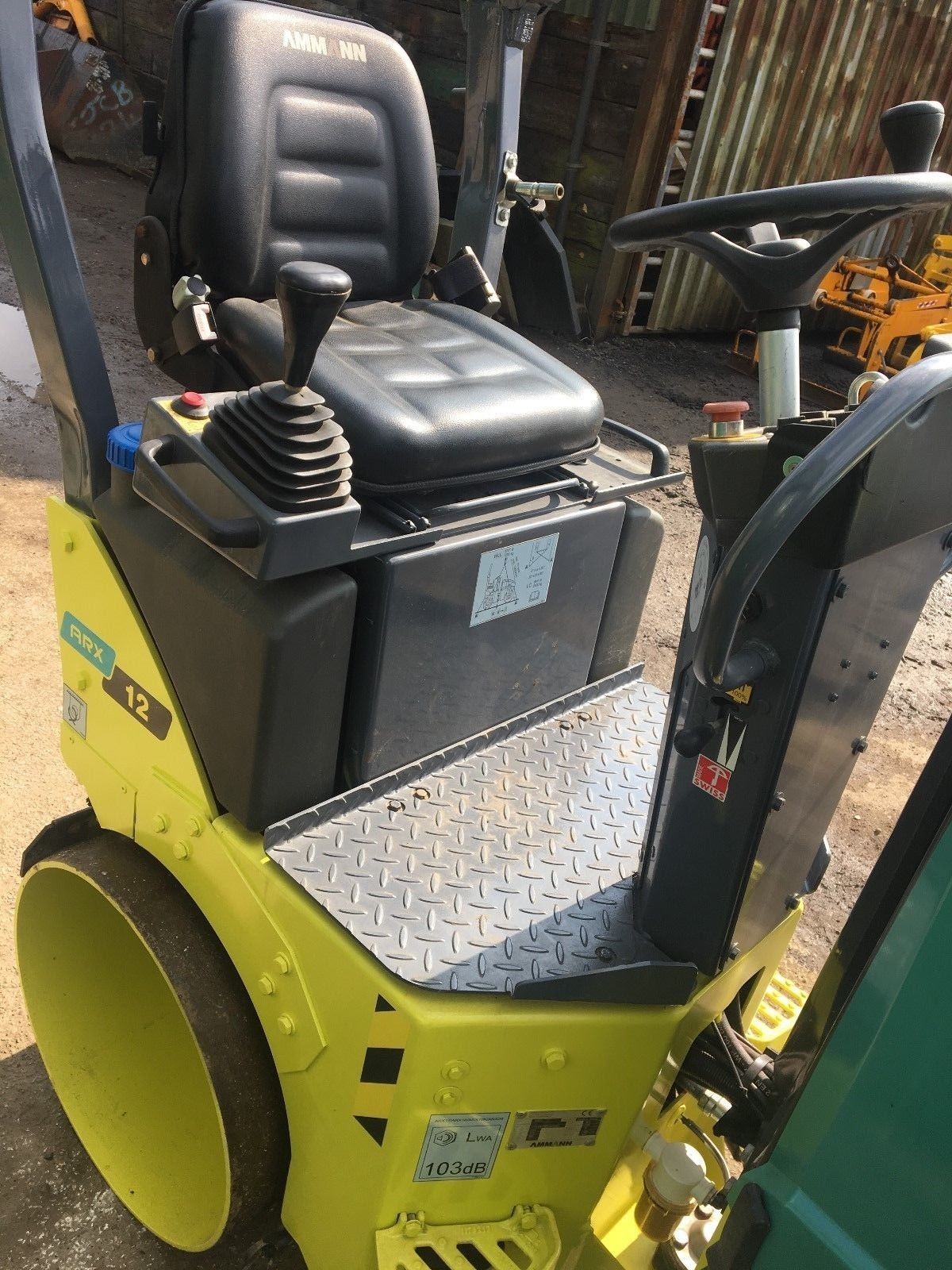 Wibracyjne rolki 2013 Ammann ARX-12 — zdjęcie 2