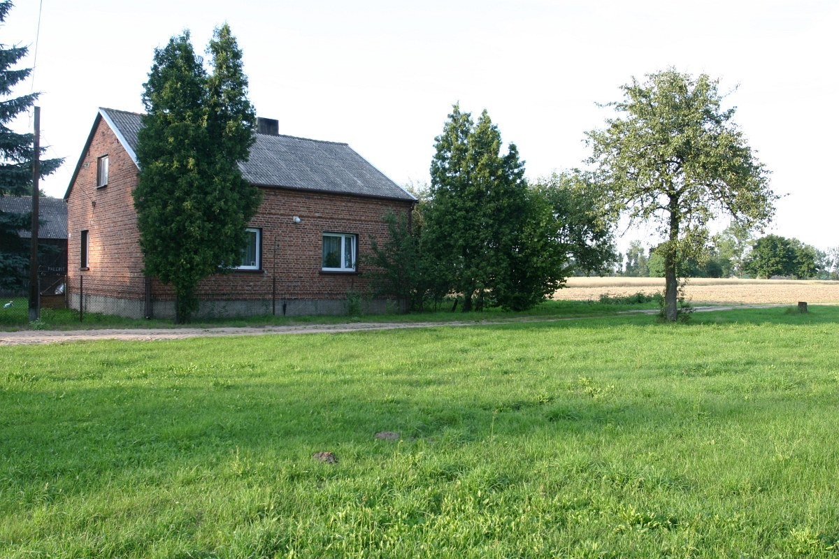 SPRZEDAM NIERUCHOMOŚĆ — zdjęcie 4