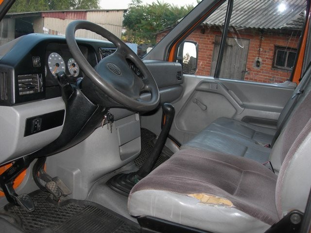 Sprzedam samochod dostawczy Volkswagen LT35 — zdjęcie 3