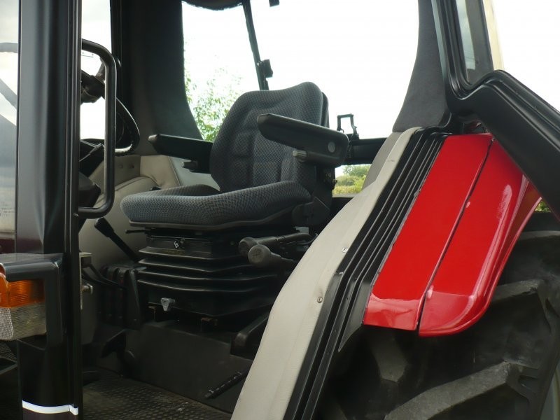 CASE 585XL — zdjęcie 1