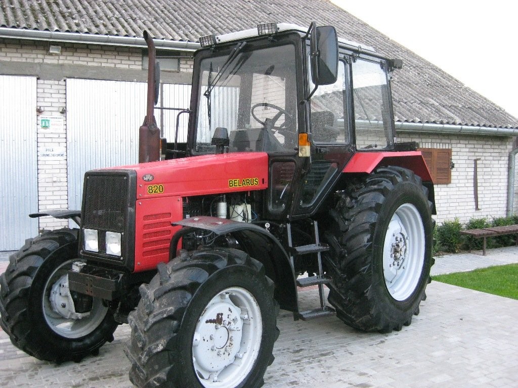 Belarus 820 MTZ - 2010 — zdjęcie 1