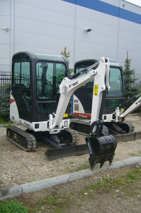 BOBCAT E14 14KM 2011r 30mth MINI KOPARKA LEASING G — zdjęcie 2