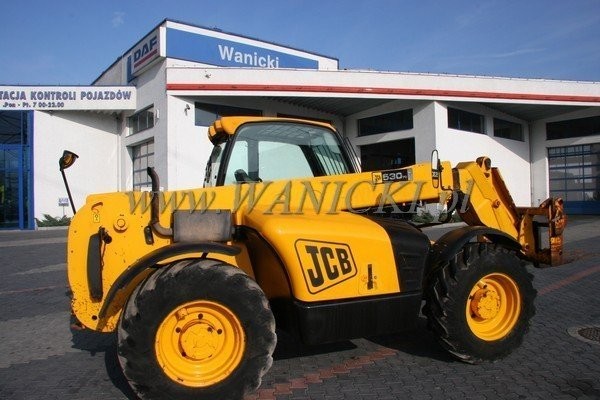JCB 530-70 z 2004 roku — zdjęcie 2