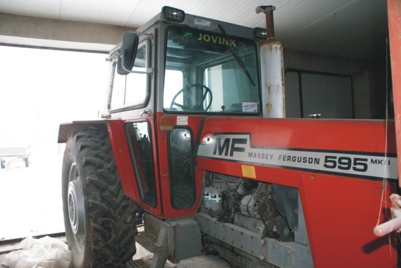 sprzedam MF 595