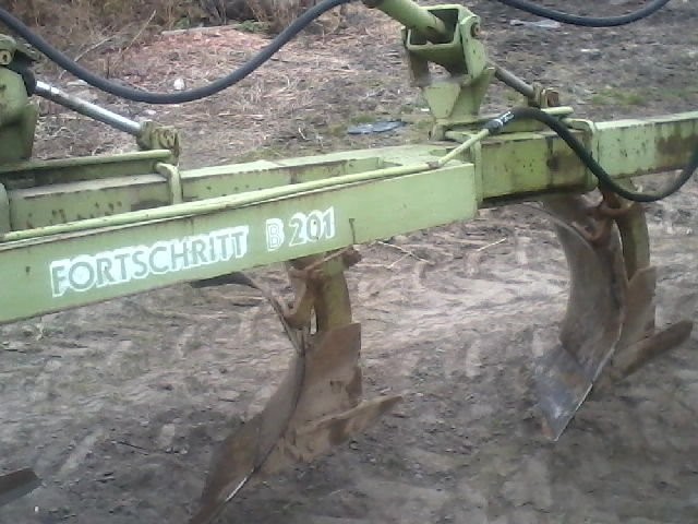 plug fortschrit b 201 — zdjęcie 1