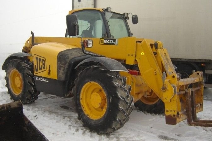 ŁADOWARKA TELESKOPOWA JCB 540-70. UDŹWIG 4000 kg — zdjęcie 1