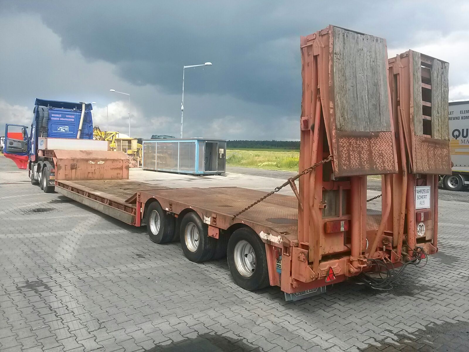 Naczepy platformy nowe i używane PHU Jan Wengrzyn — zdjęcie 6