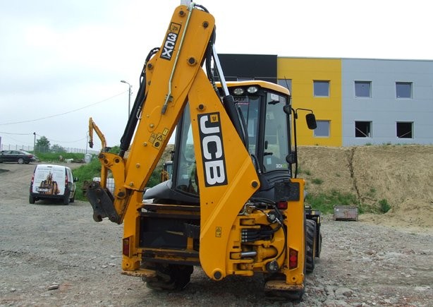 koparko ładowarka JCB 3CX Sitemaster ECO z roku — zdjęcie 2